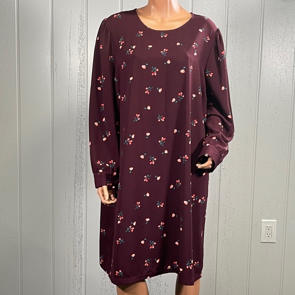 * NWOT  Old Navy Woman’s Maroon Floral Scoop Neck Sz XXL - Picture 1 of 8
